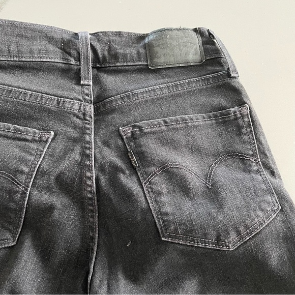 Levi's Sculpt High Rise Jeans - Picture 4 of 15